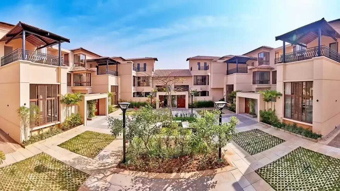 Embassy Lake Terraces, Virtual Tour